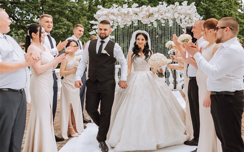 introduction songs for wedding party
