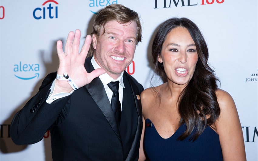 chip and joanna gaines net worth