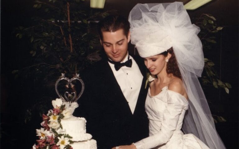 crystal lewis husband