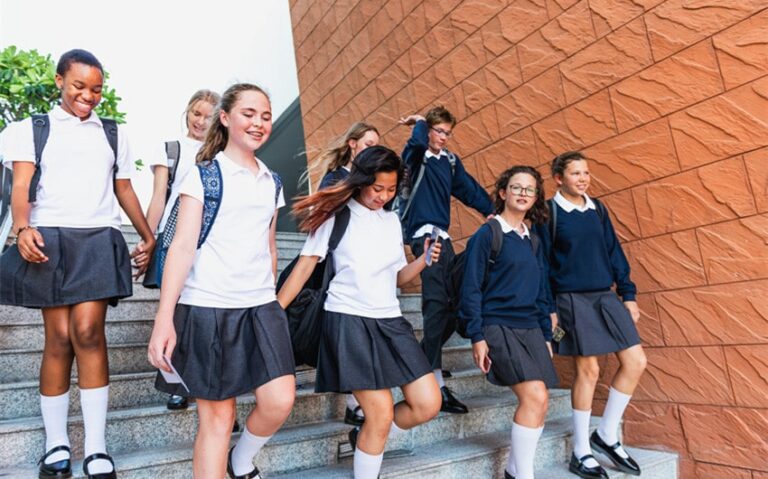 why school uniforms are bad